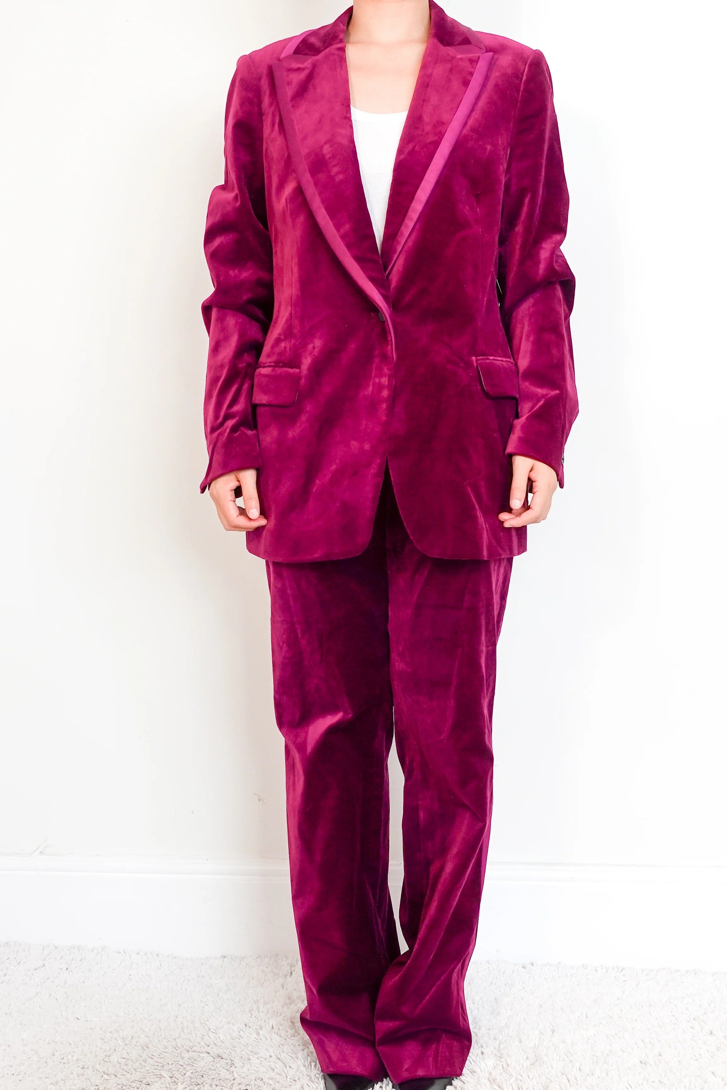 NEW Jigsaw velvet purple suit set